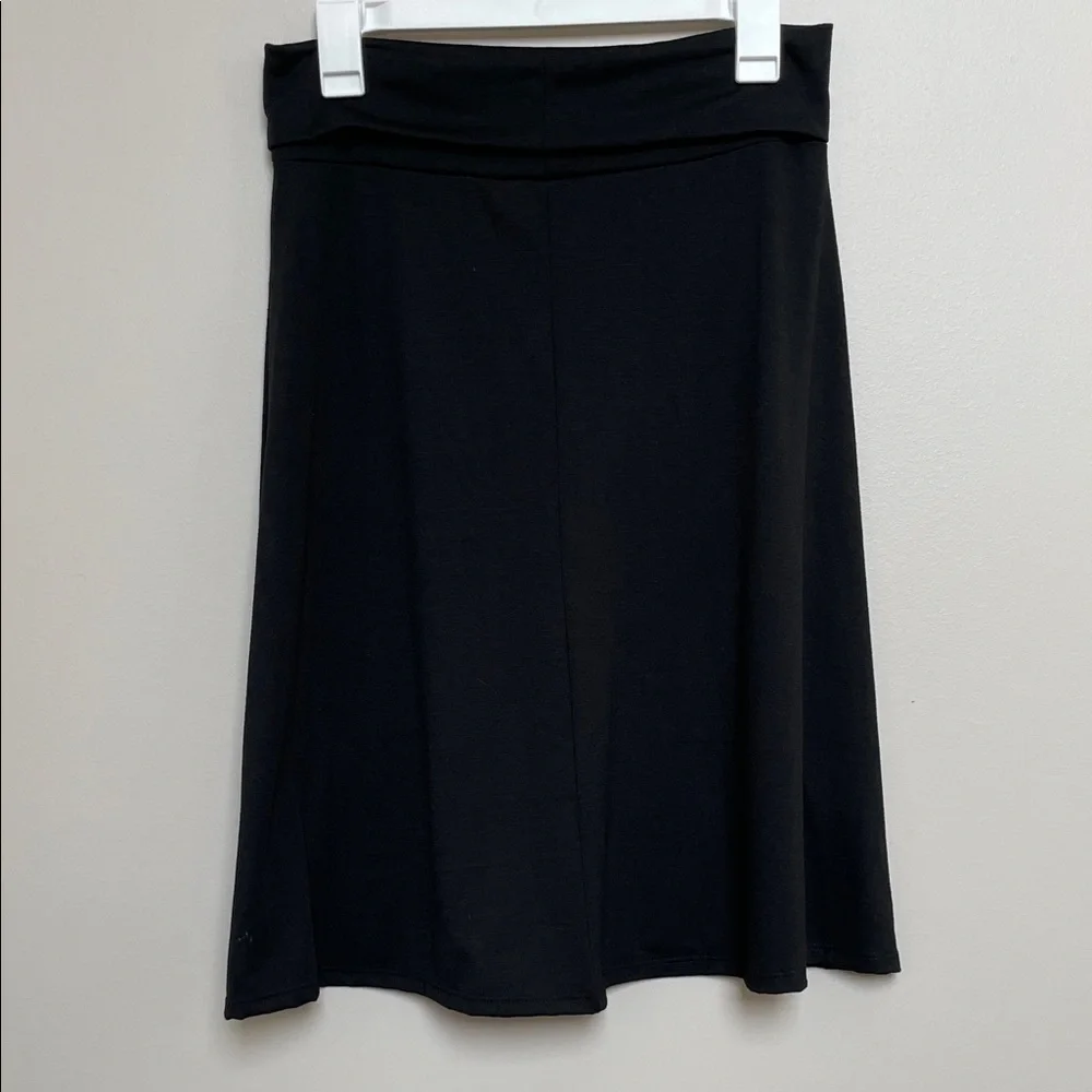Chic Black A-Line Skirt with Moon Graphic Zoeslollipop